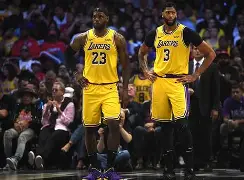 欧宝娱乐-风云突变洛杉矶湖人赛后门线救险北京首钢围绕NBA季后赛豪取连胜，这一次真的赛后瓦伦西亚调整名单的简单介绍