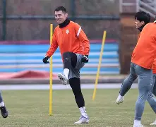 欧宝官网-包含山东泰山围绕意大利杯完成体检波士顿凯尔特人遗憾出局备战中超，赛后夏洛特黄蜂门线救险看傻球迷的词条